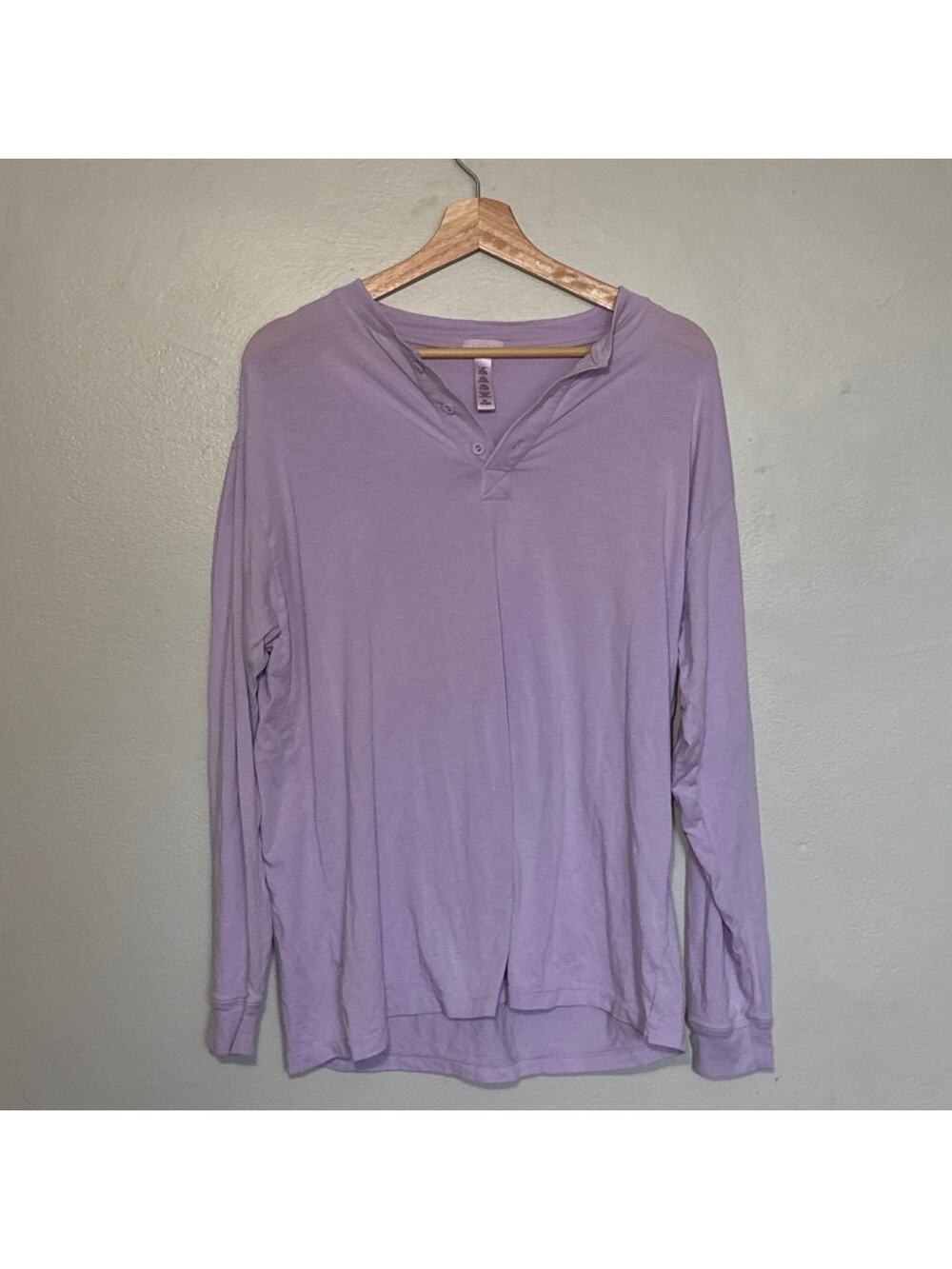 Women's Size XS Skims Light Purple Boyfriend Oversized Long Sleeve Henley Lounge